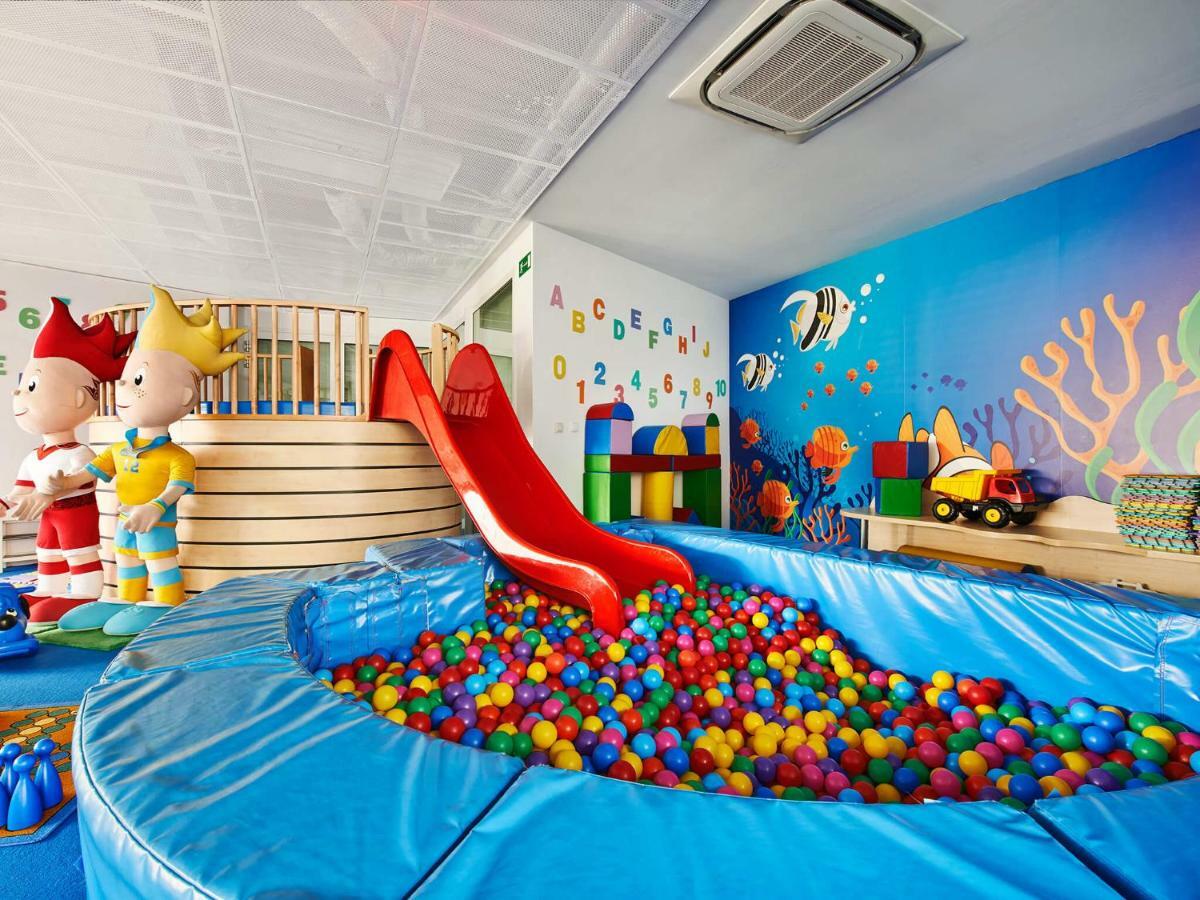 Vacationclub - Olympic Park Apartament B404 コウォブジェク エクステリア 写真